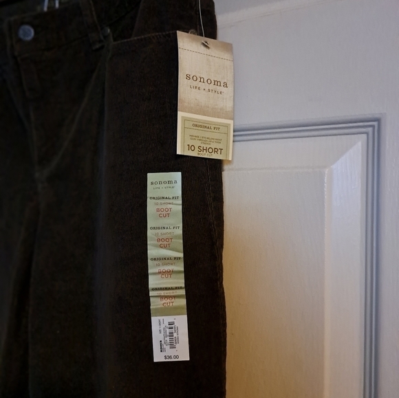 Sonoma NWT corduroy  original boot dark brown pants size 10 short - Picture 3 of 8